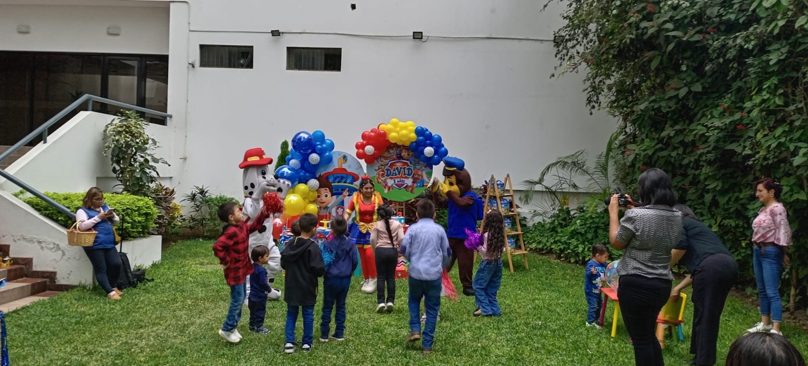 show navideños 910483816 papá noelduendecitos LIMA PERU